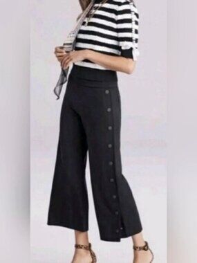 Cabi 5867 Black High-Waisted Wide-Leg Pants With Side Button Details Small